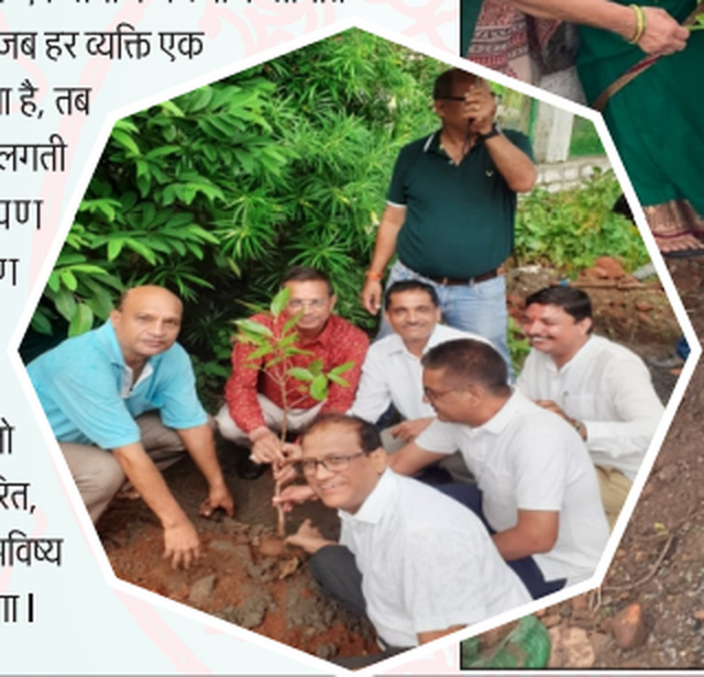 Community volunteers planting a sapling during the Green Bhopal Drive.
